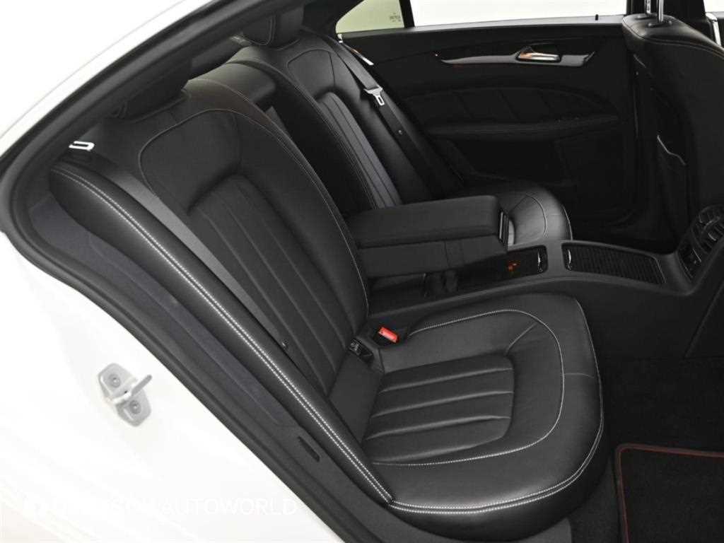 Mercedes-Benz CLS-Class — photo 12