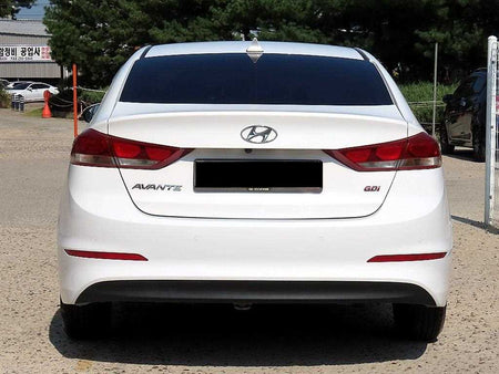 Hyundai Avante — photo 04