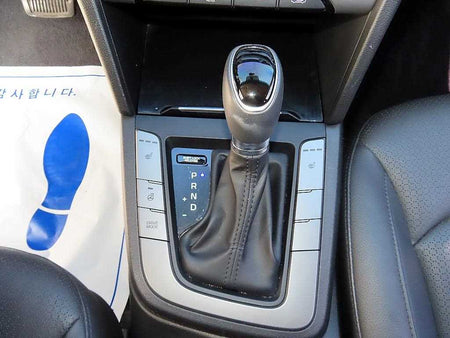Hyundai Avante — photo 10