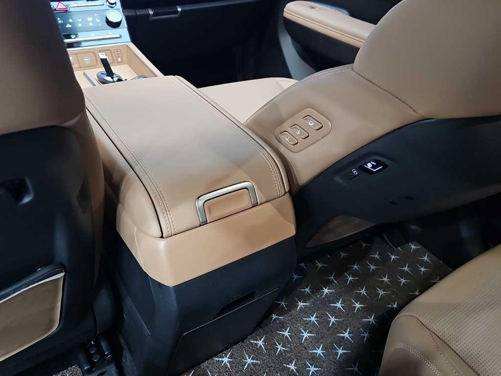 Hyundai Santafe — photo 15