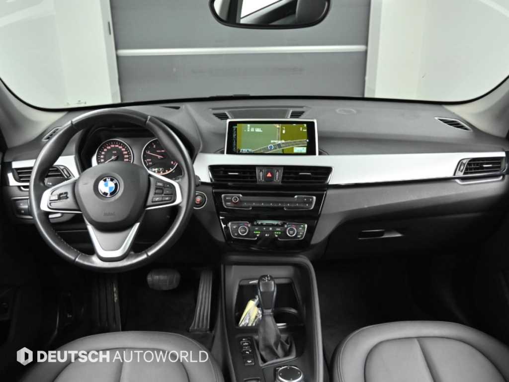 BMW X1 — photo 07