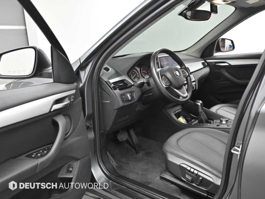 BMW X1 — photo 11