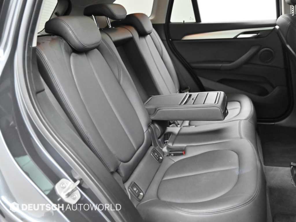 BMW X1 — photo 12