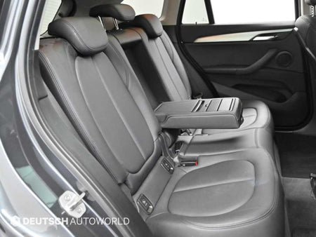 BMW X1 — photo 12