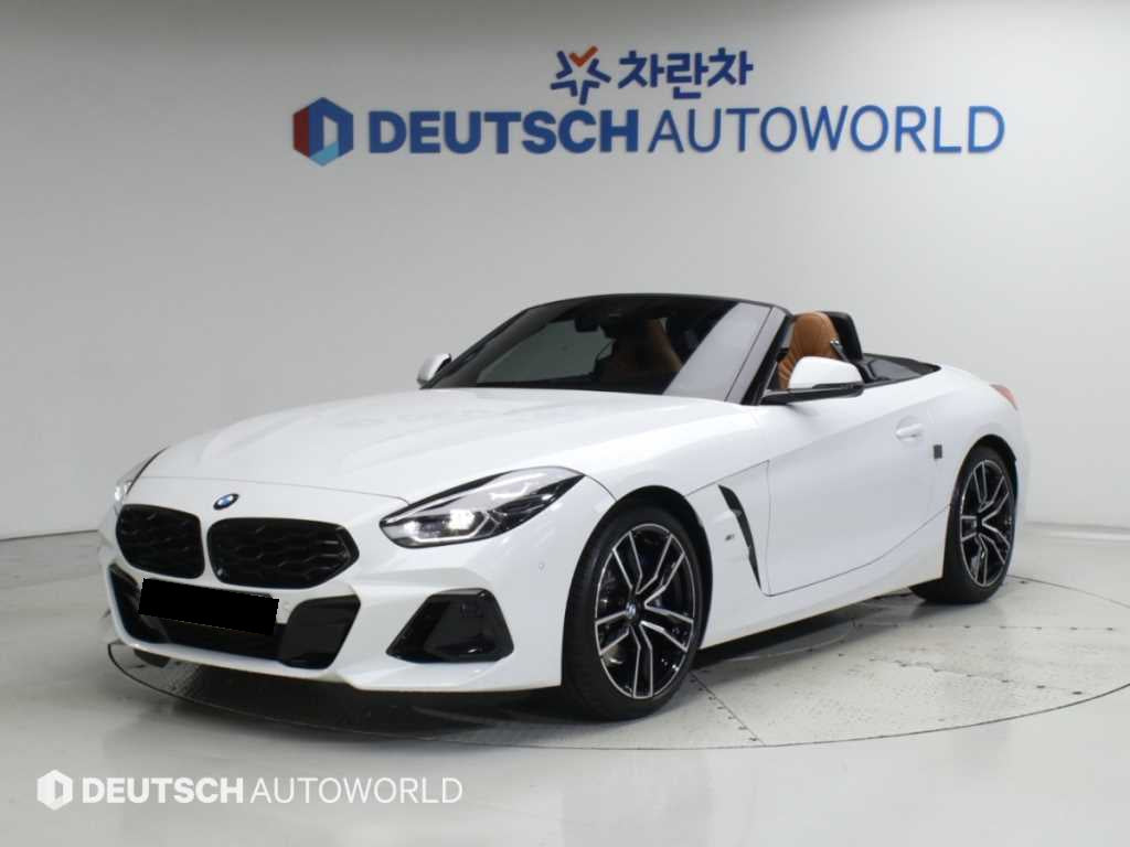 BMW Z4 — photo 01