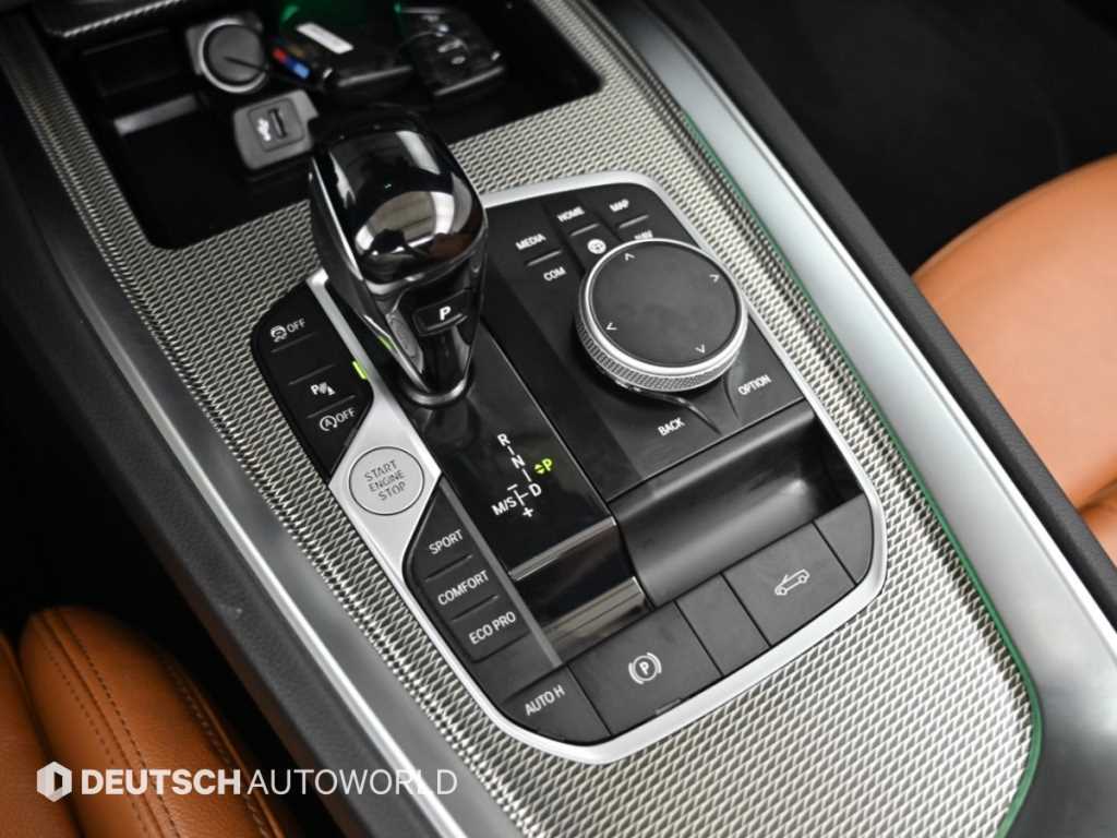 BMW Z4 — photo 09