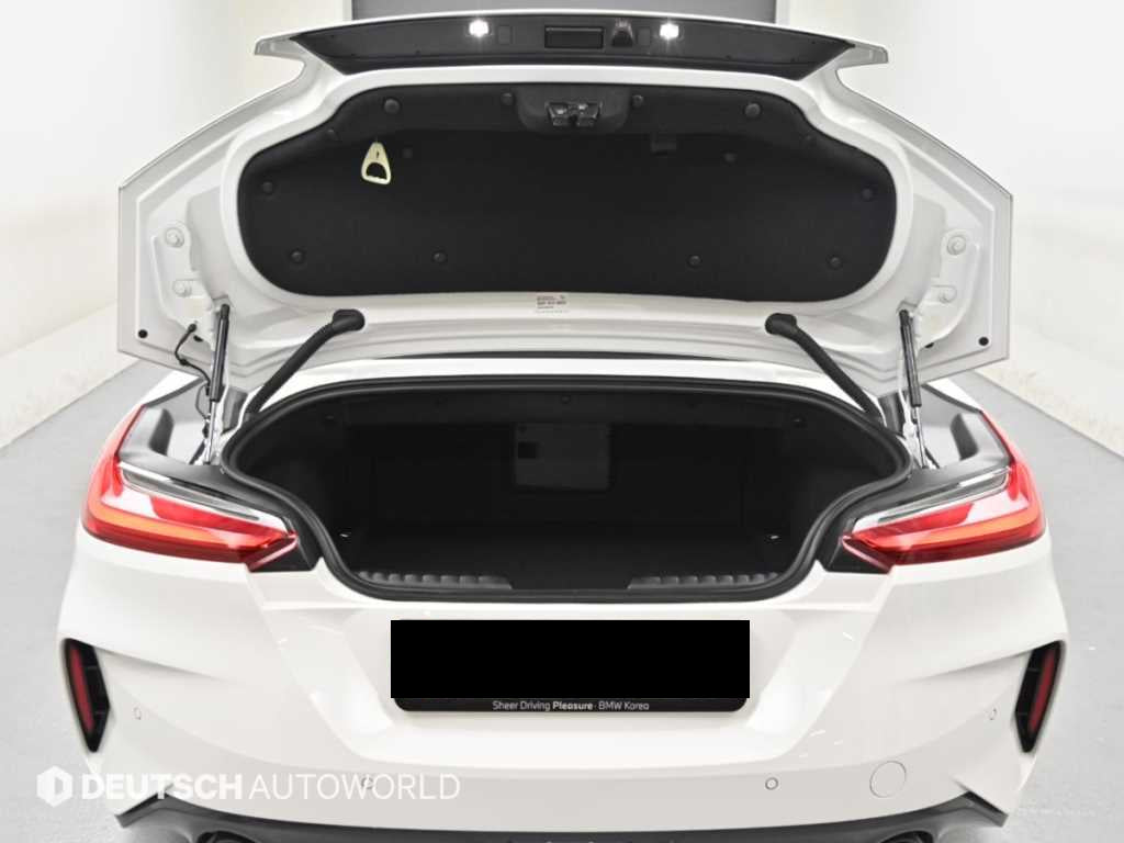 BMW Z4 — photo 18