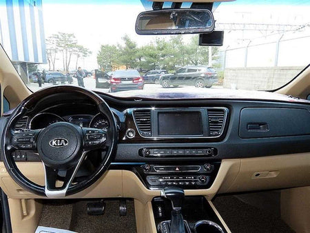 Kia Carnival — photo 08