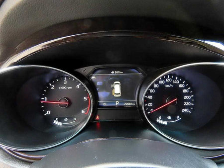 Kia Carnival — photo 10