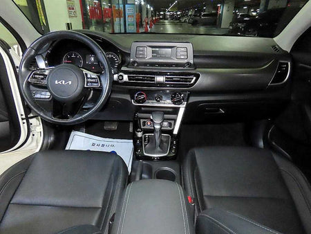 Kia Seltos — photo 10