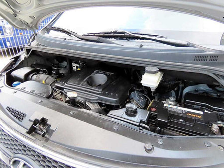 Hyundai Starex — photo 17