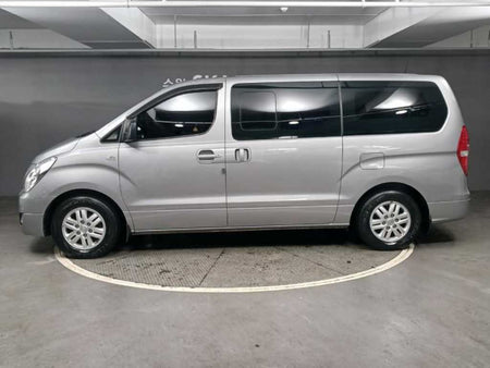 Hyundai Starex — photo 03