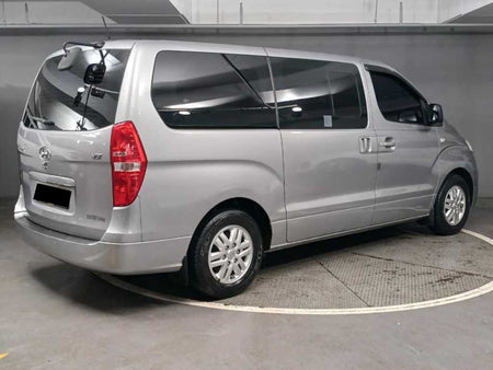 Hyundai Starex — photo 04
