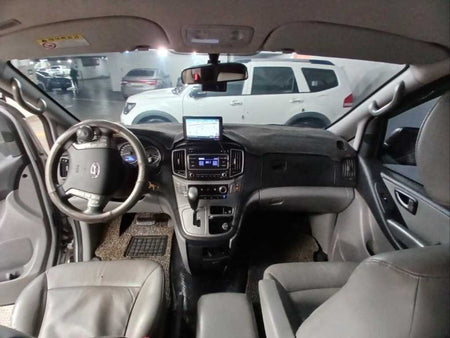 Hyundai Starex — photo 06