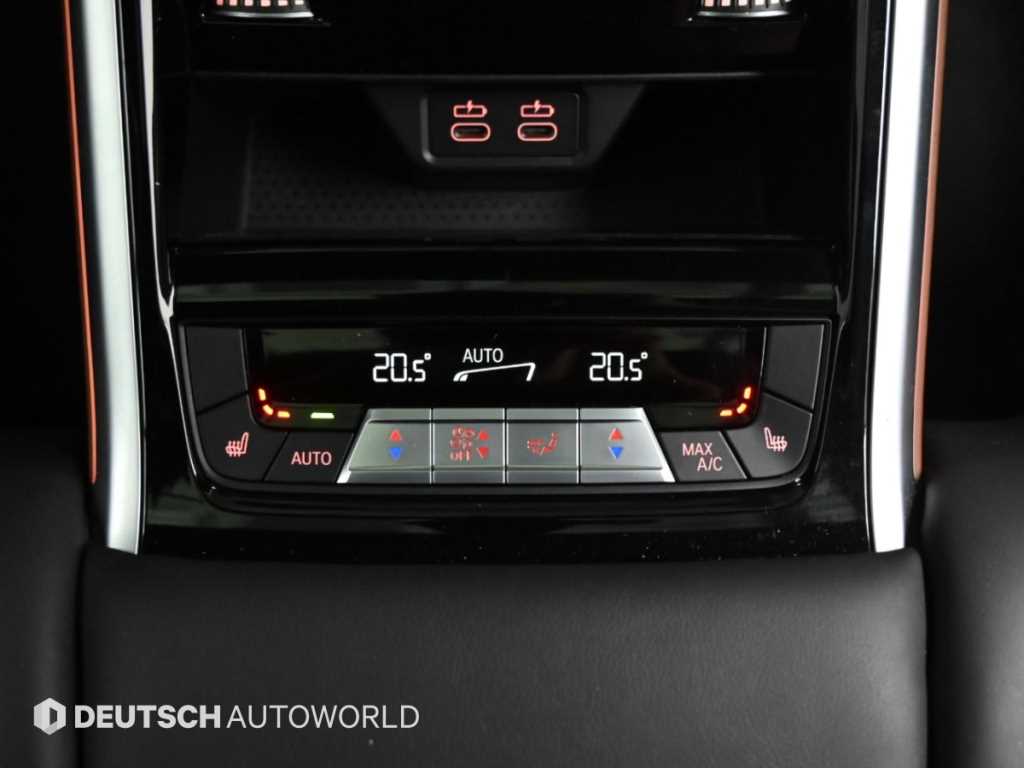 BMW 8-Series — photo 16