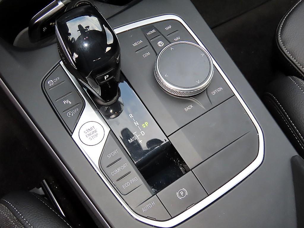 BMW 1-Series — photo 10