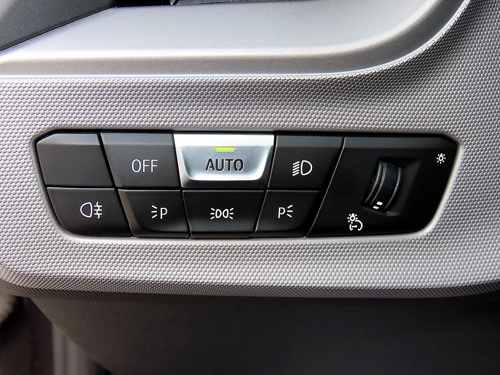 BMW 1-Series — photo 12
