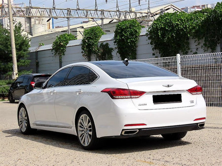 Hyundai Genesis — photo 03