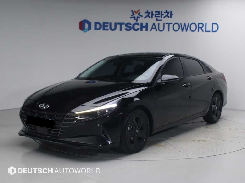 Hyundai Avante — photo 03