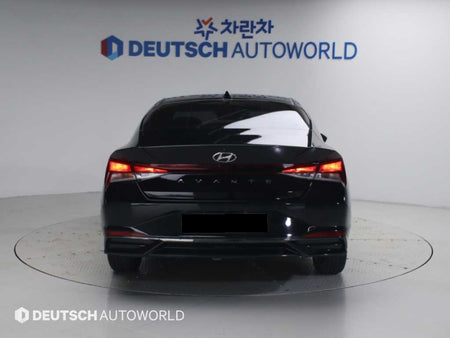 Hyundai Avante — photo 05