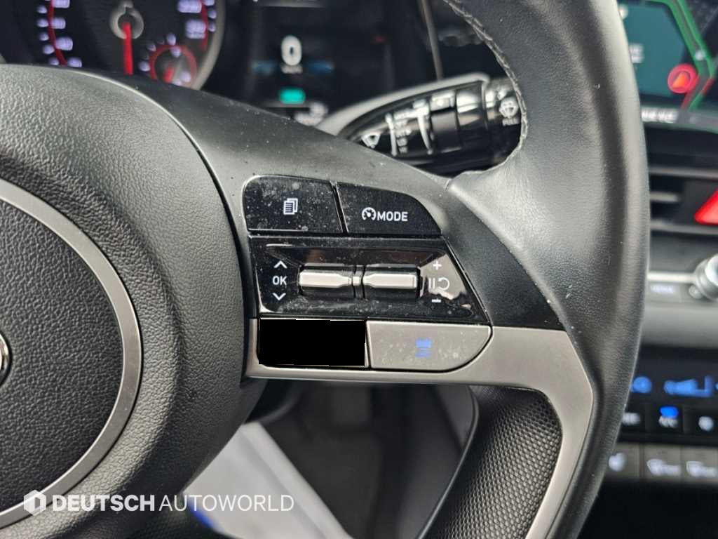 Hyundai Avante — photo 06