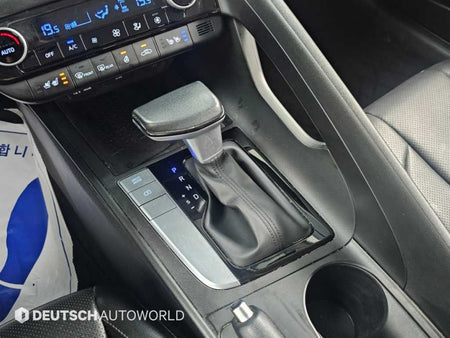 Hyundai Avante — photo 11