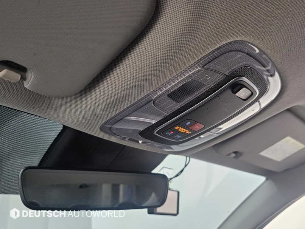 Hyundai Avante — photo 13