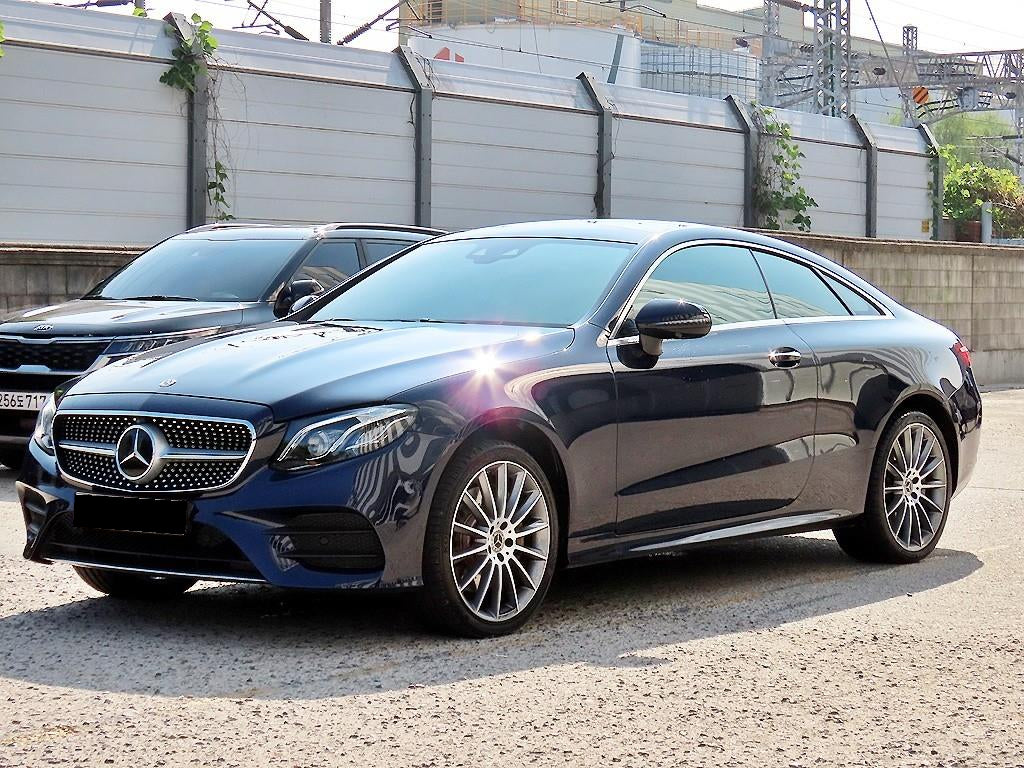 Mercedes-Benz E-Class — photo 02