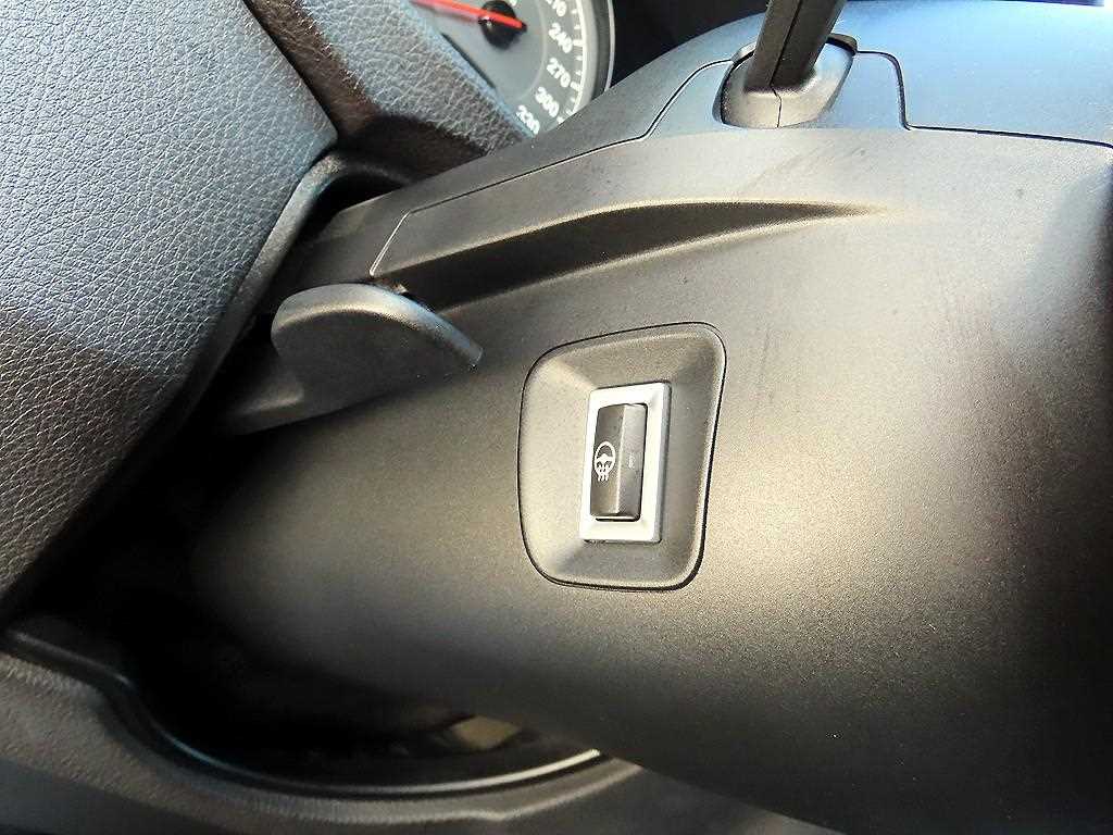 BMW M3 — photo 13