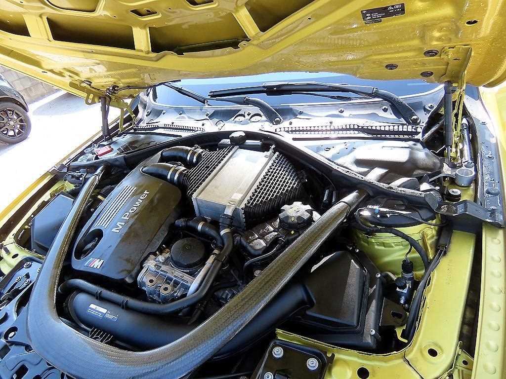 BMW M3 — photo 19
