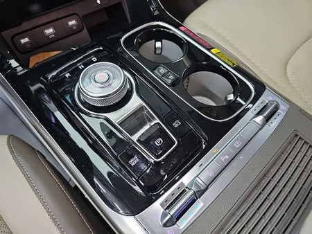 Kia Carnival — photo 08