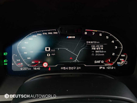 BMW 8-Series — photo 08