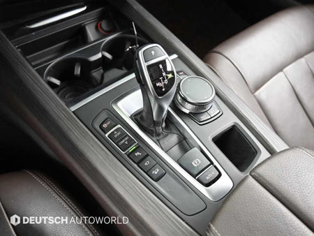 BMW X5 — photo 09