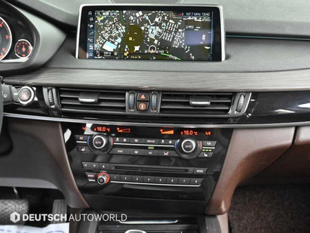 BMW X5 — photo 14