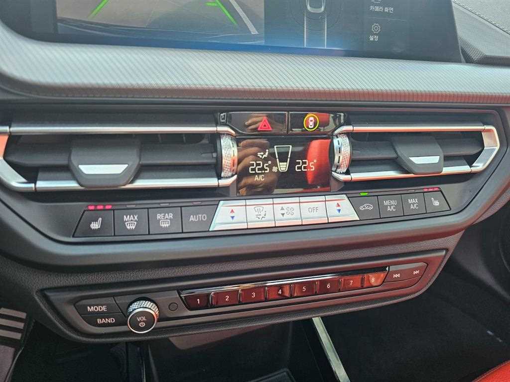 BMW 2-Series — photo 16