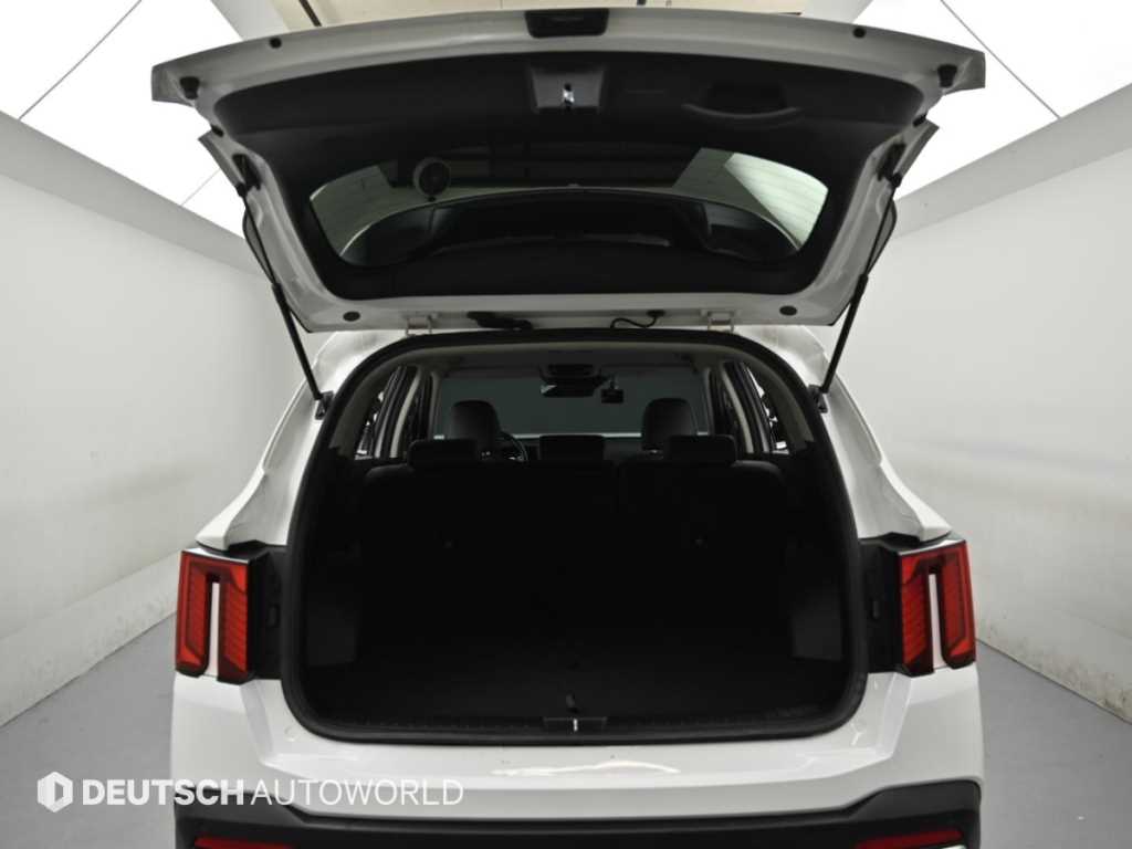 Kia Sorento — photo 19
