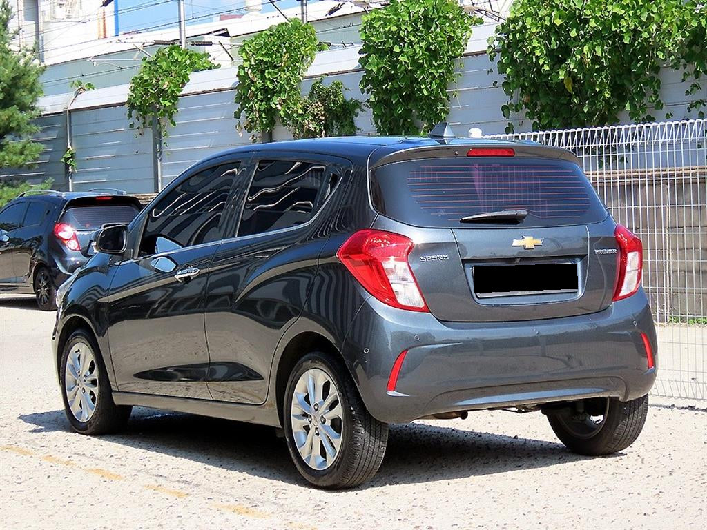 CHEVROLET Spark — photo 03