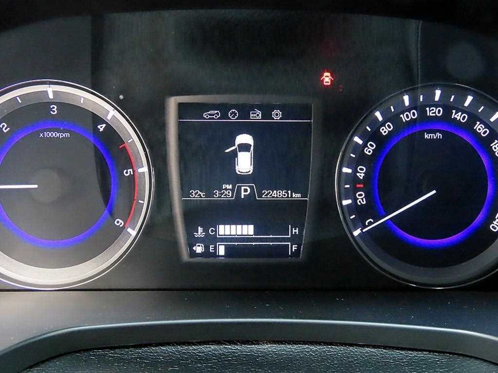 KGM Rexton — photo 09