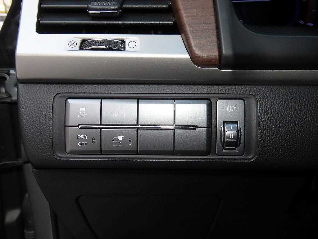 KGM Rexton — photo 12