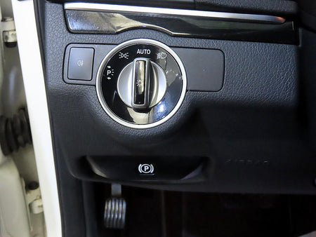 Mercedes-Benz E-Class — photo 14