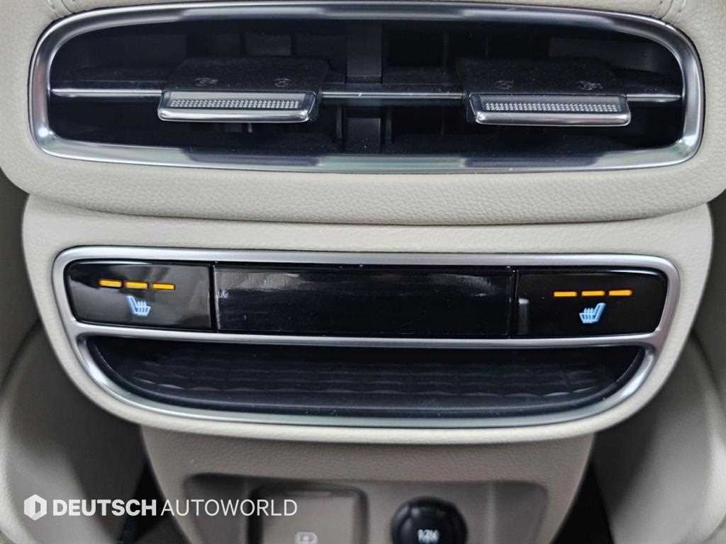 Genesis GV80 — photo 16