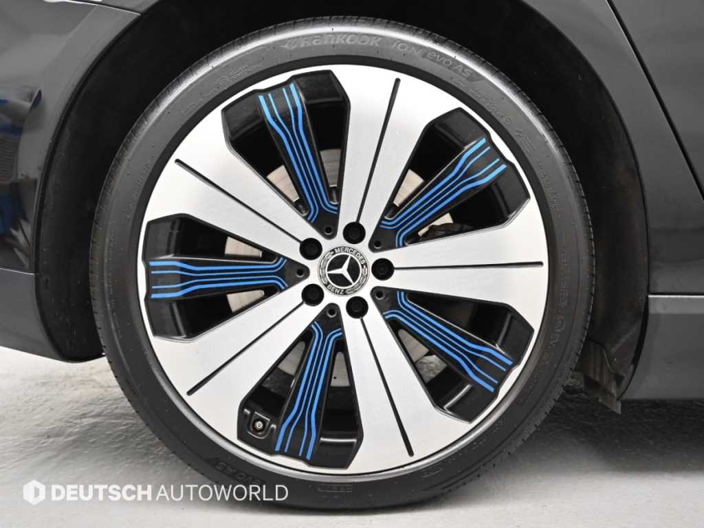 Mercedes-Benz EQS — photo 05