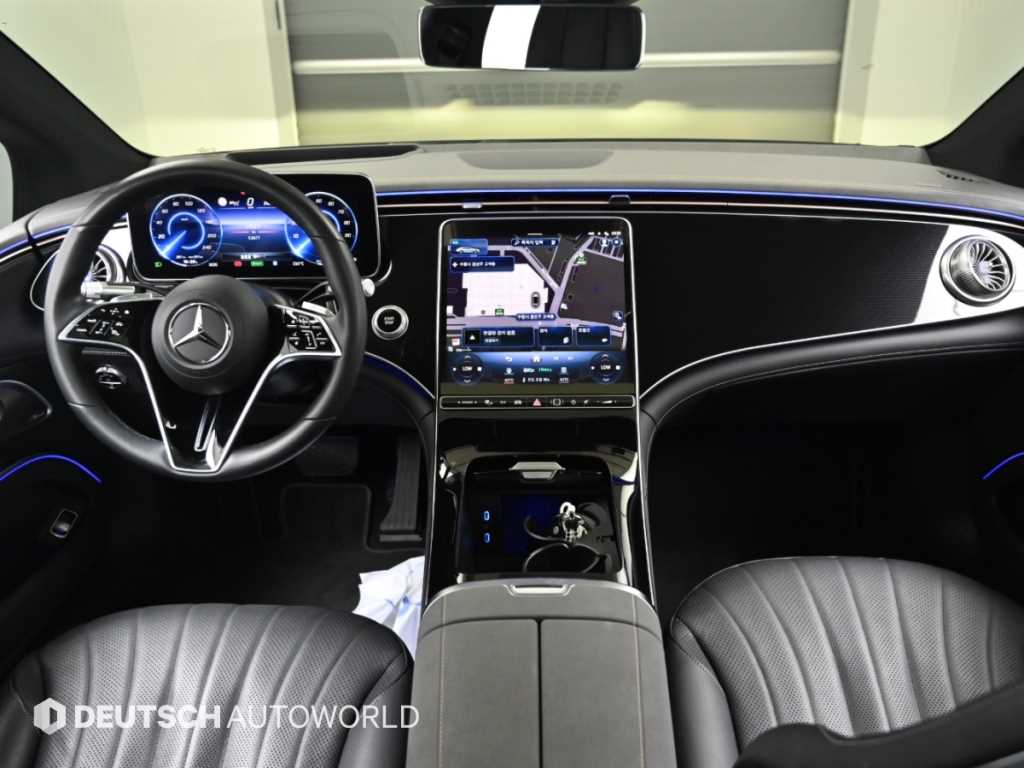 Mercedes-Benz EQS — photo 07