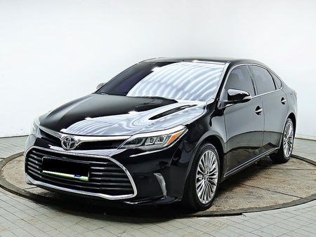 Toyota Avalon — photo 01