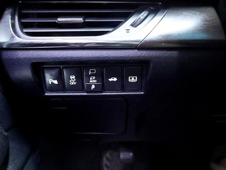 Toyota Avalon — photo 16