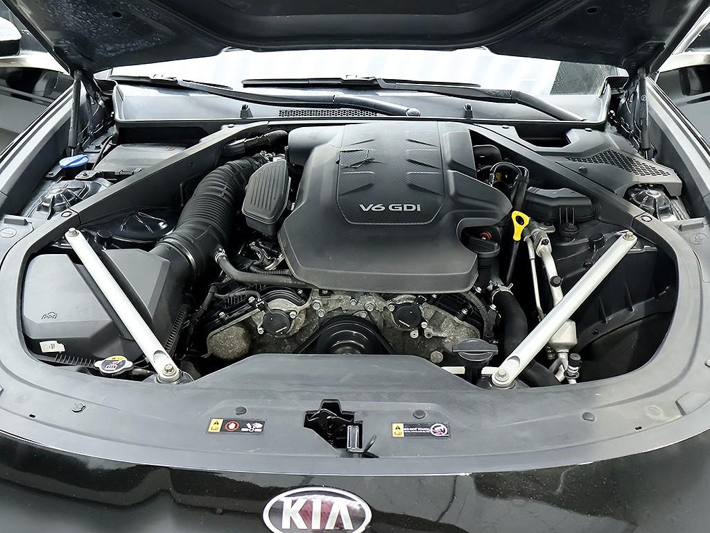 Kia K9 — photo 07