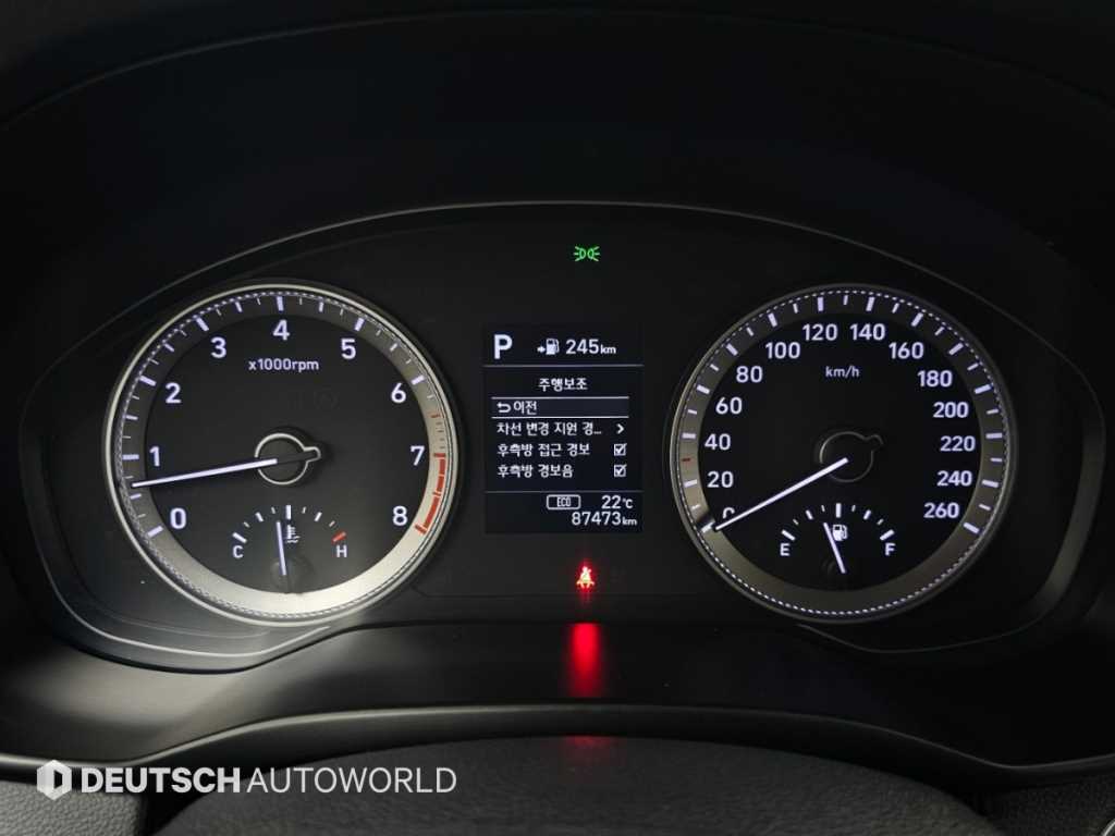 Hyundai Grandeur — photo 08