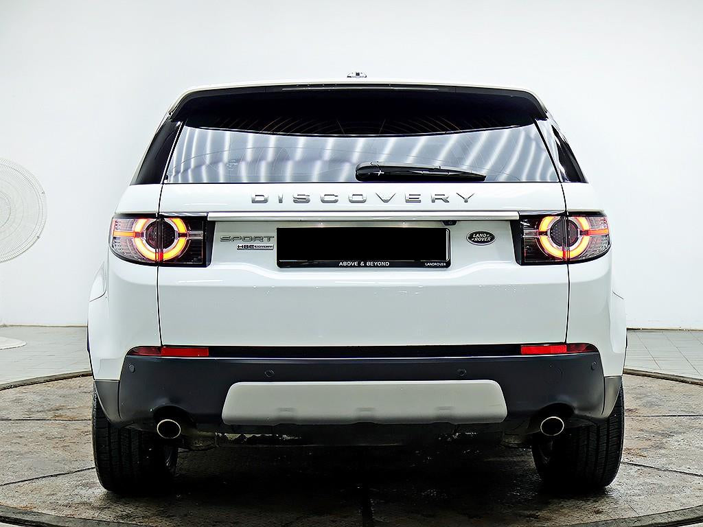 Land Rover Discovery Sport — photo 03