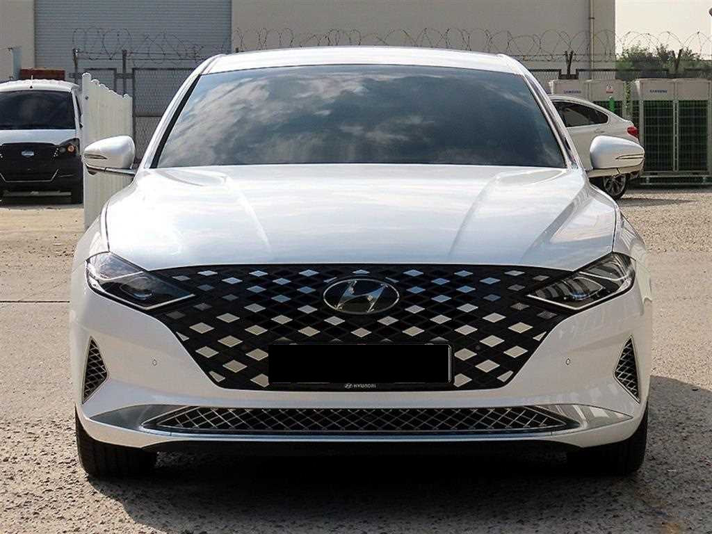 Hyundai Grandeur — photo 02