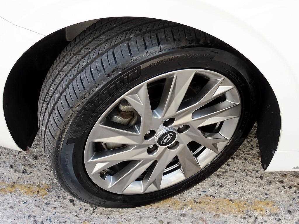 Hyundai Grandeur — photo 20